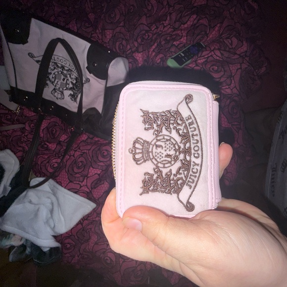 Juicy Couture Black and White Wallet - Picture 5 of 6